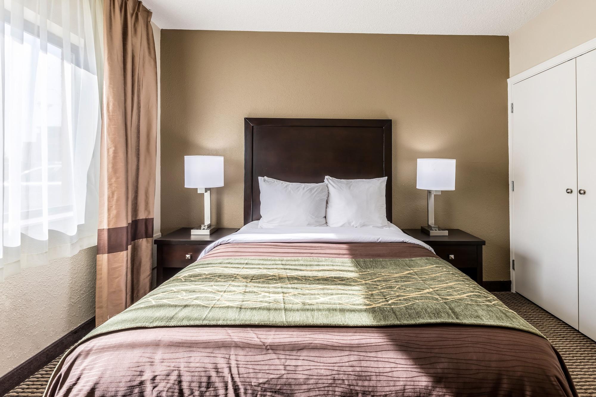 Comfort Inn Downtown Detroit Buitenkant foto